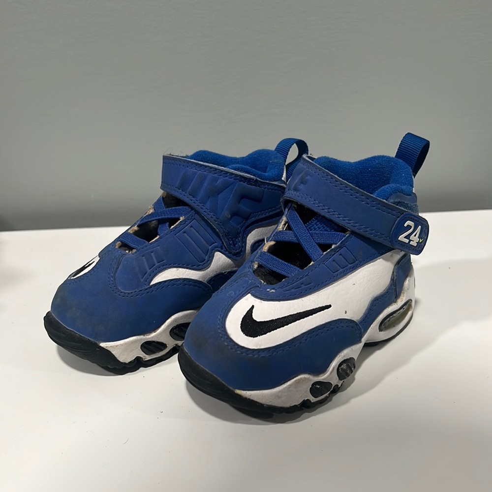 Toddler shoes